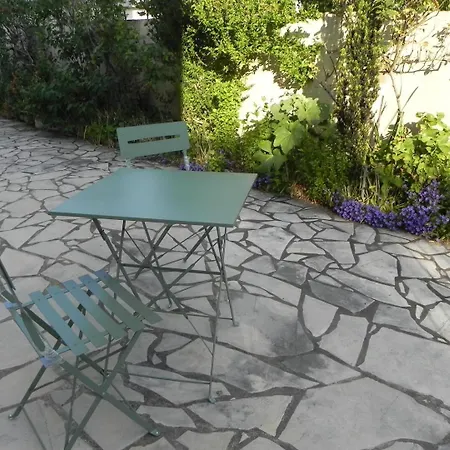 Avec 2 Parentales Lägenhet *